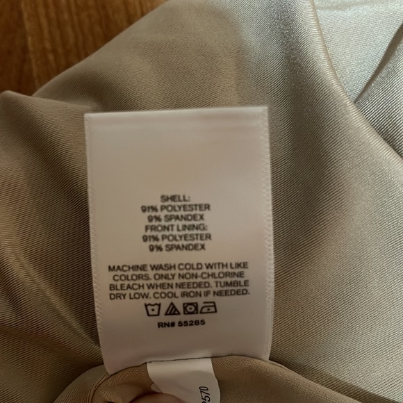 BNWT Express Body Contour bodysuit. size XS - Picture 4 of 4